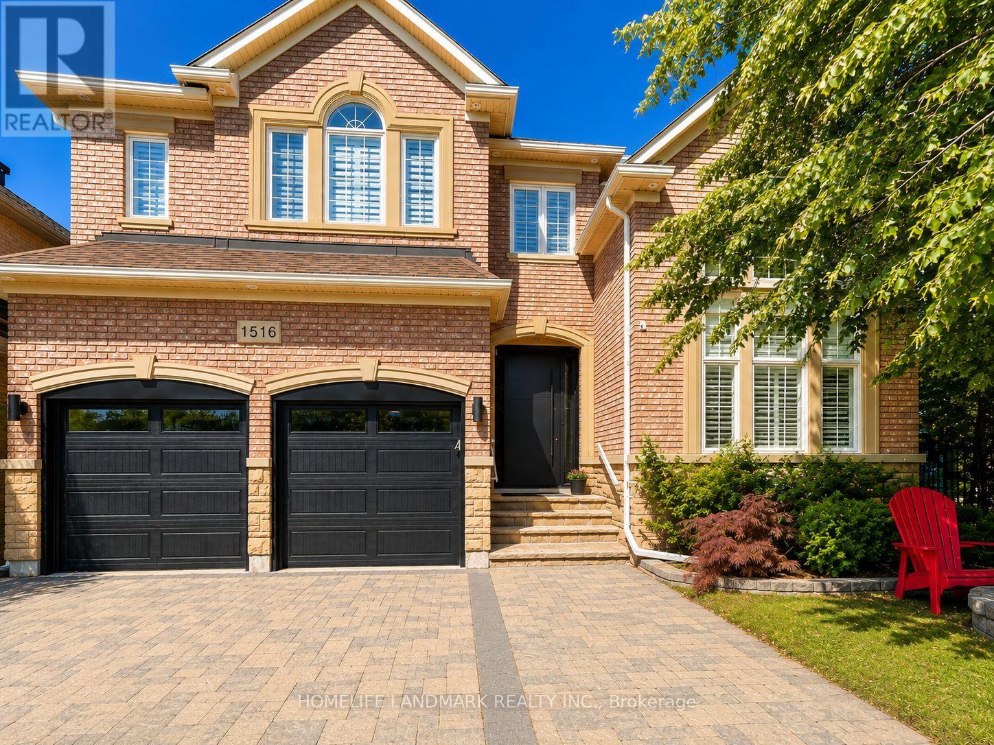 1516 PINERY CRESCENT - 1