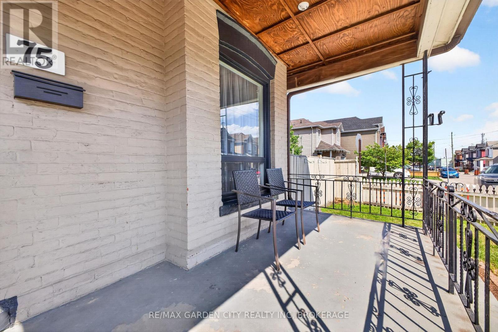 75 KEITH STREET - 2