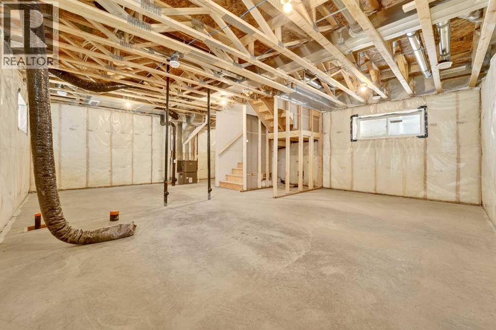 2518 44 Street S - 34