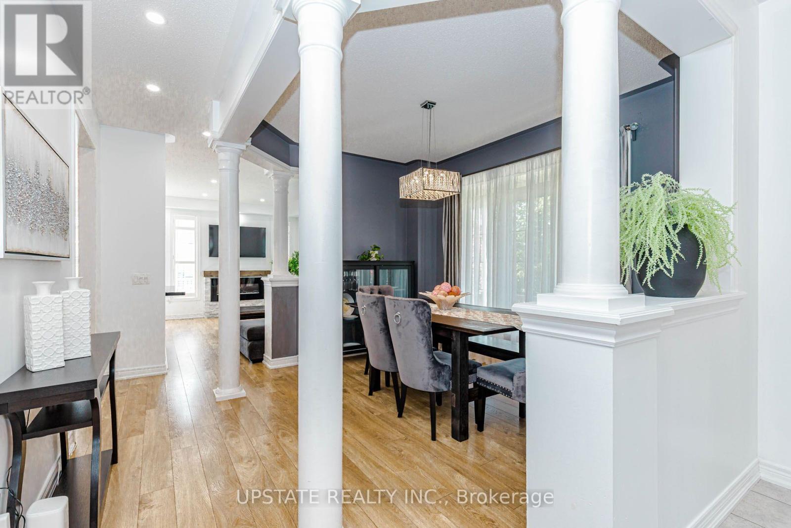 757 COOK CRESCENT - 12