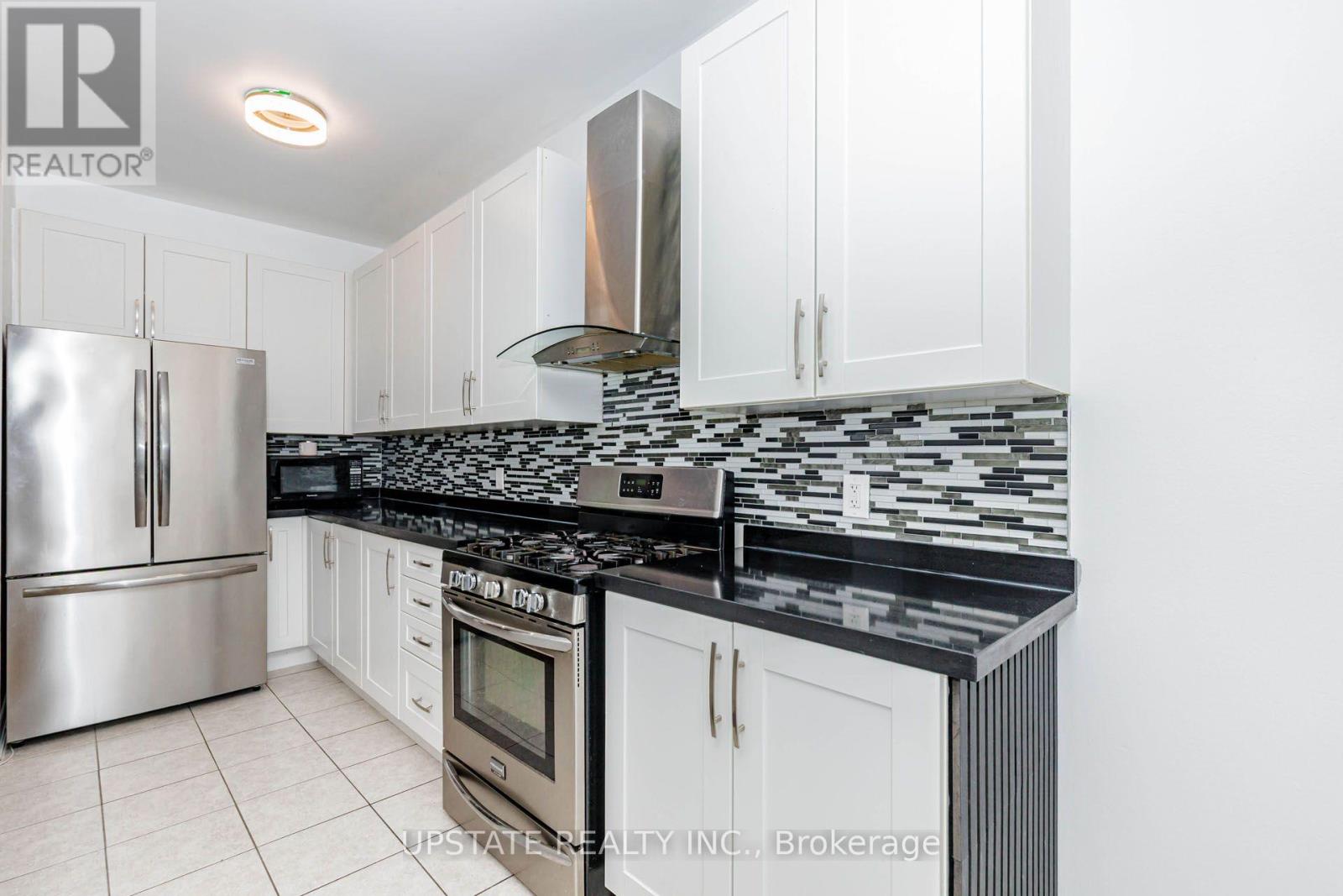757 COOK CRESCENT - 24