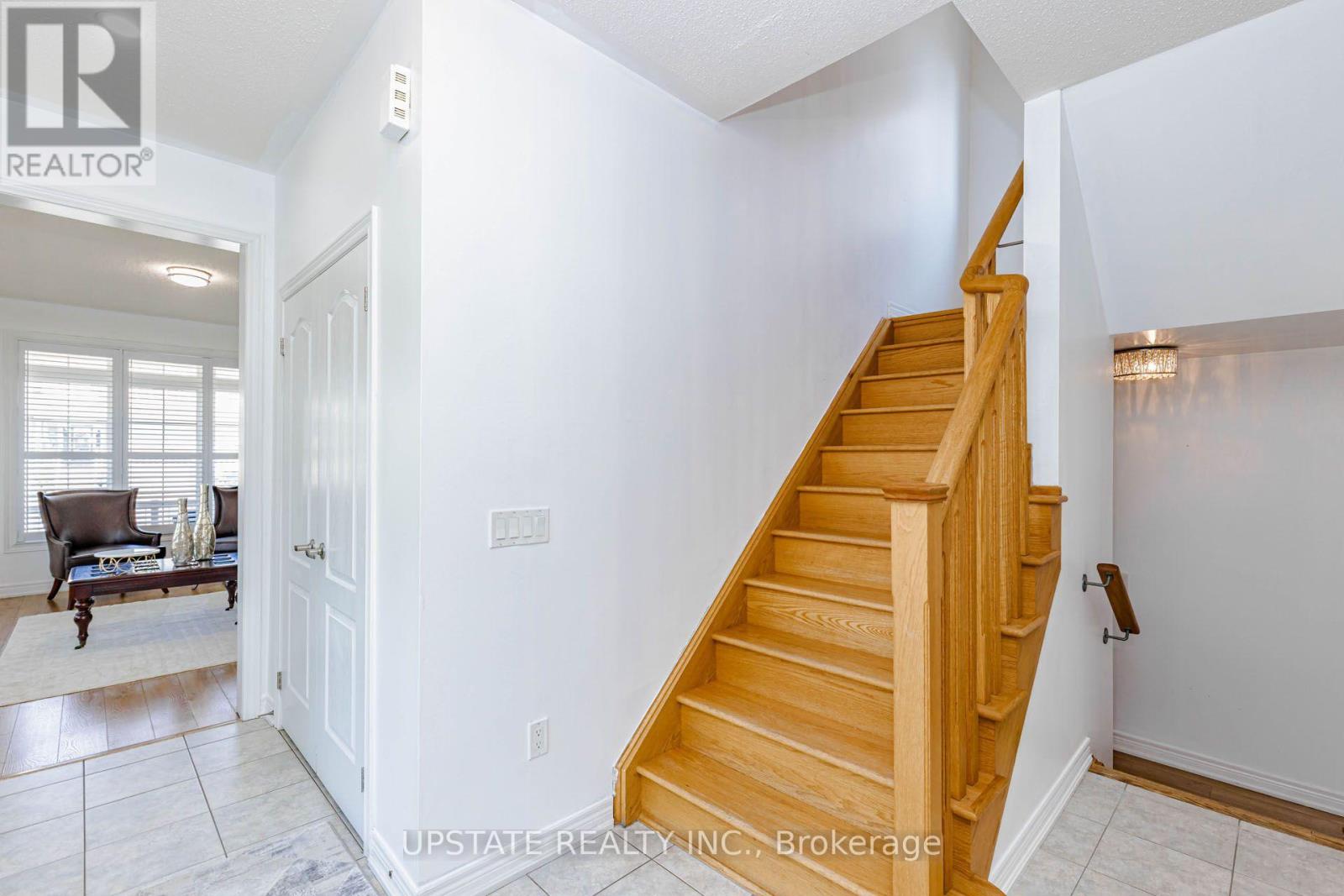 757 COOK CRESCENT - 29