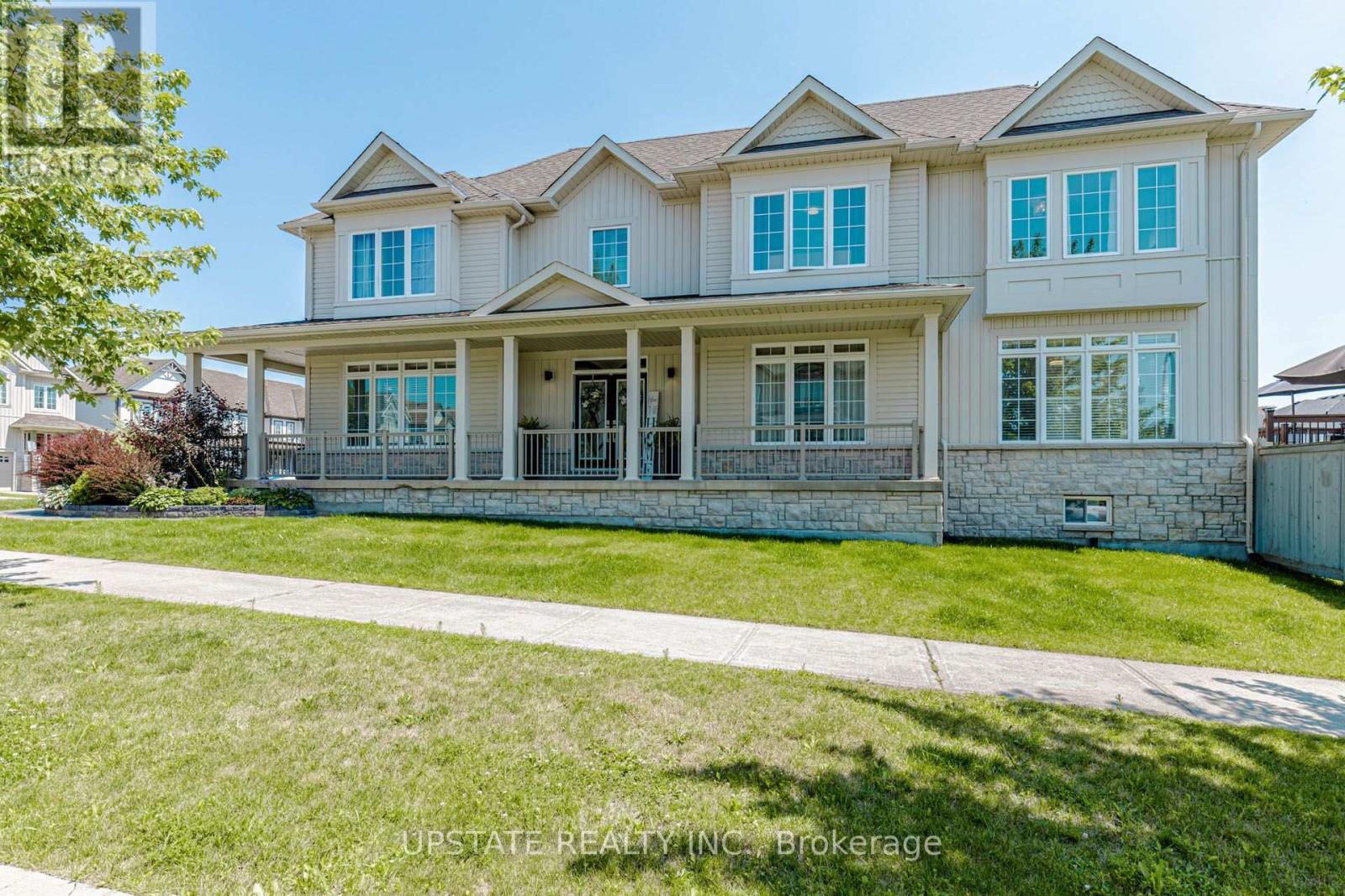 757 COOK CRESCENT - 4