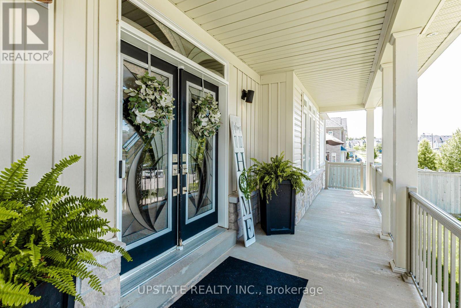 757 COOK CRESCENT - 6