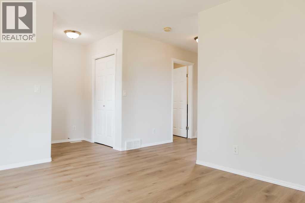 6221 91 Street - 12