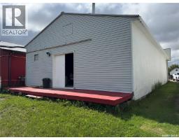 205-207 Main Street, Lintlaw, SK S0A2H0 Photo 7