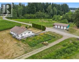 2400 Ployart Rd, Black Creek, BC V9J1H8 Photo 16