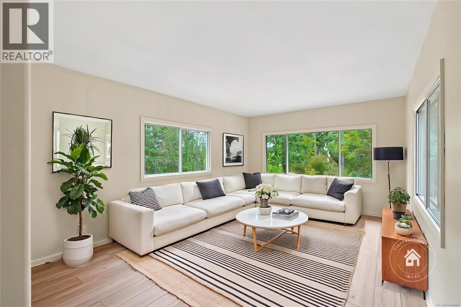 470 Fourneau Way - Image 3