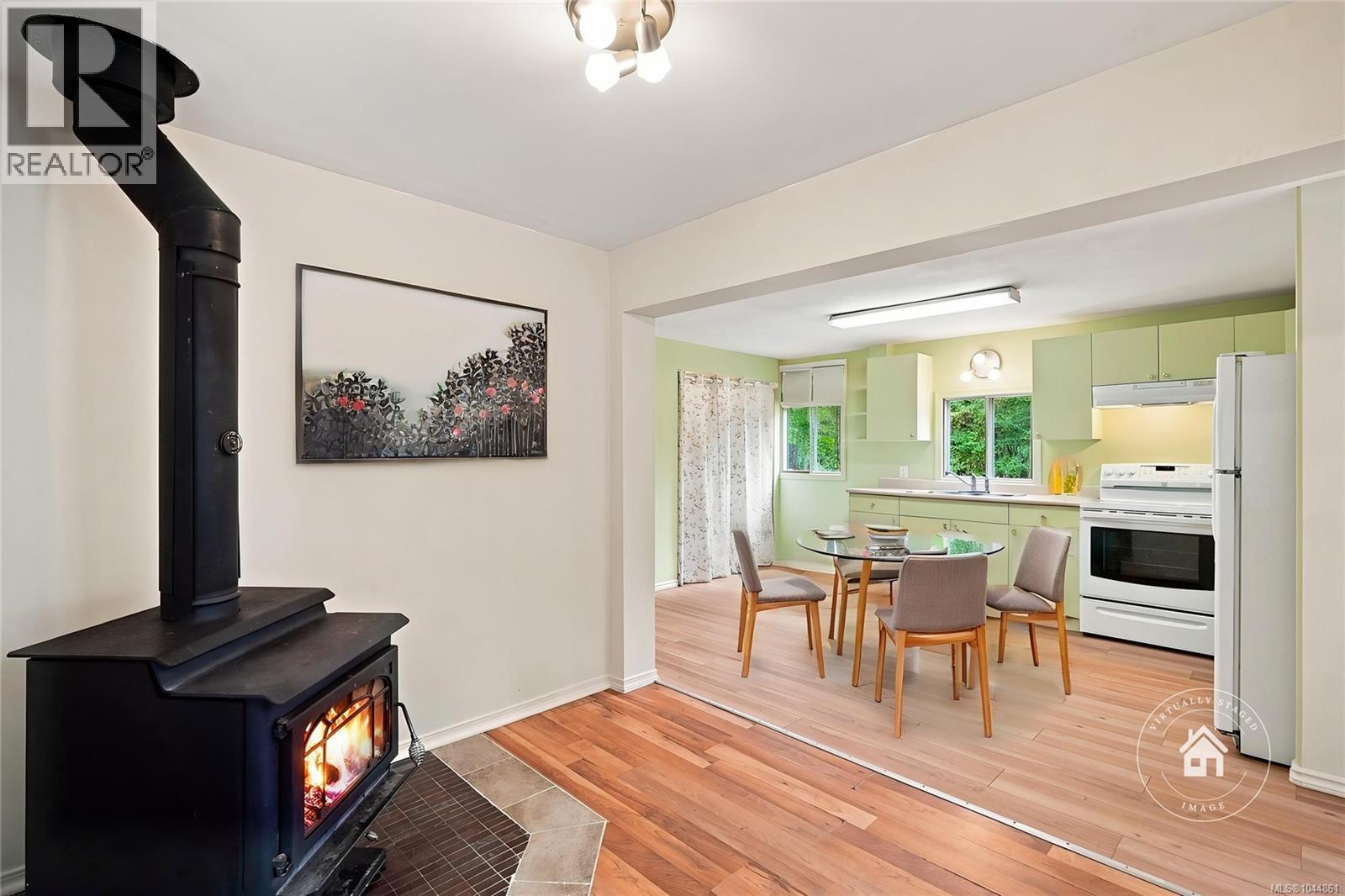 470 Fourneau Way - 4