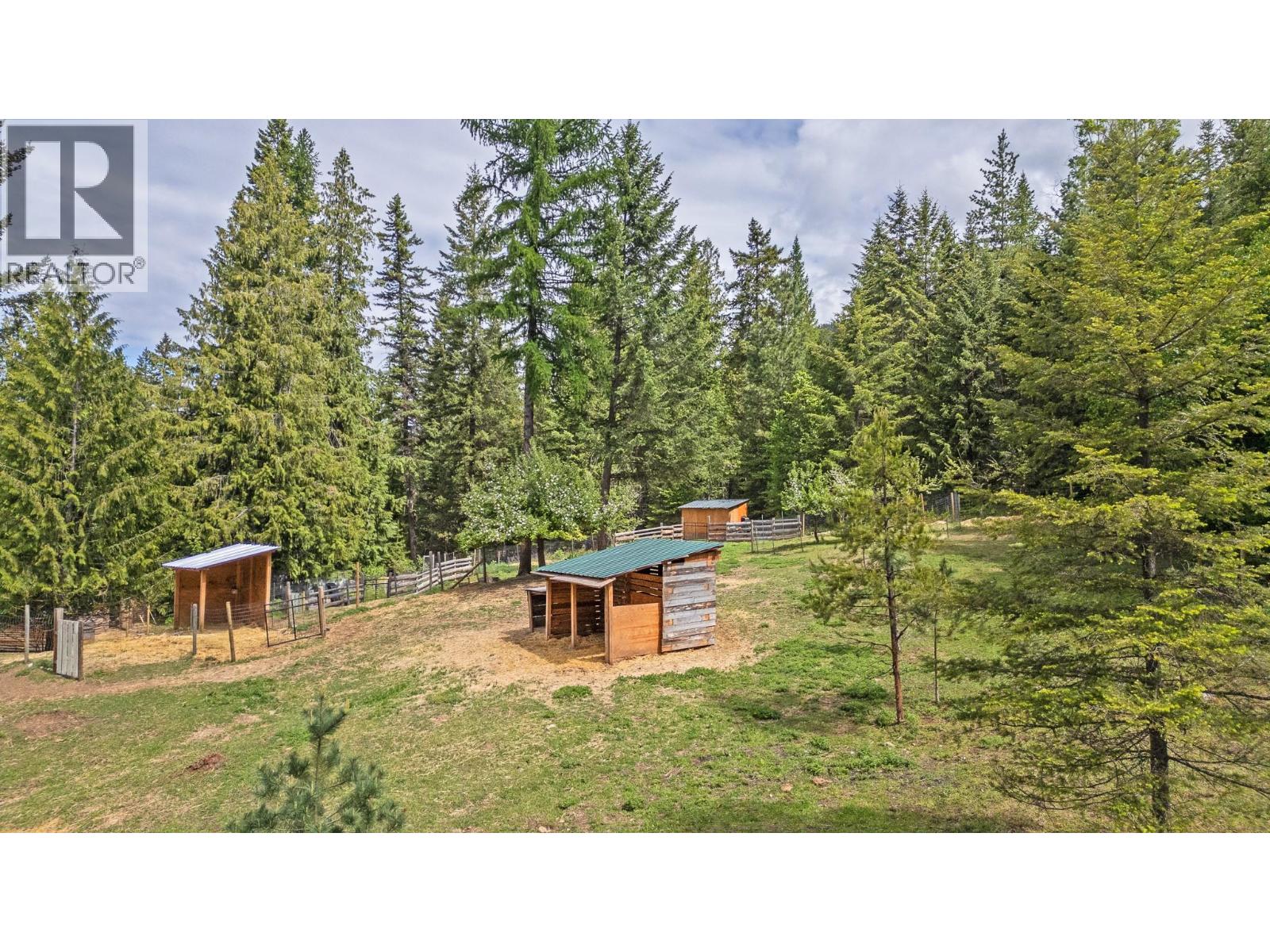 899 Coleman Road - 26