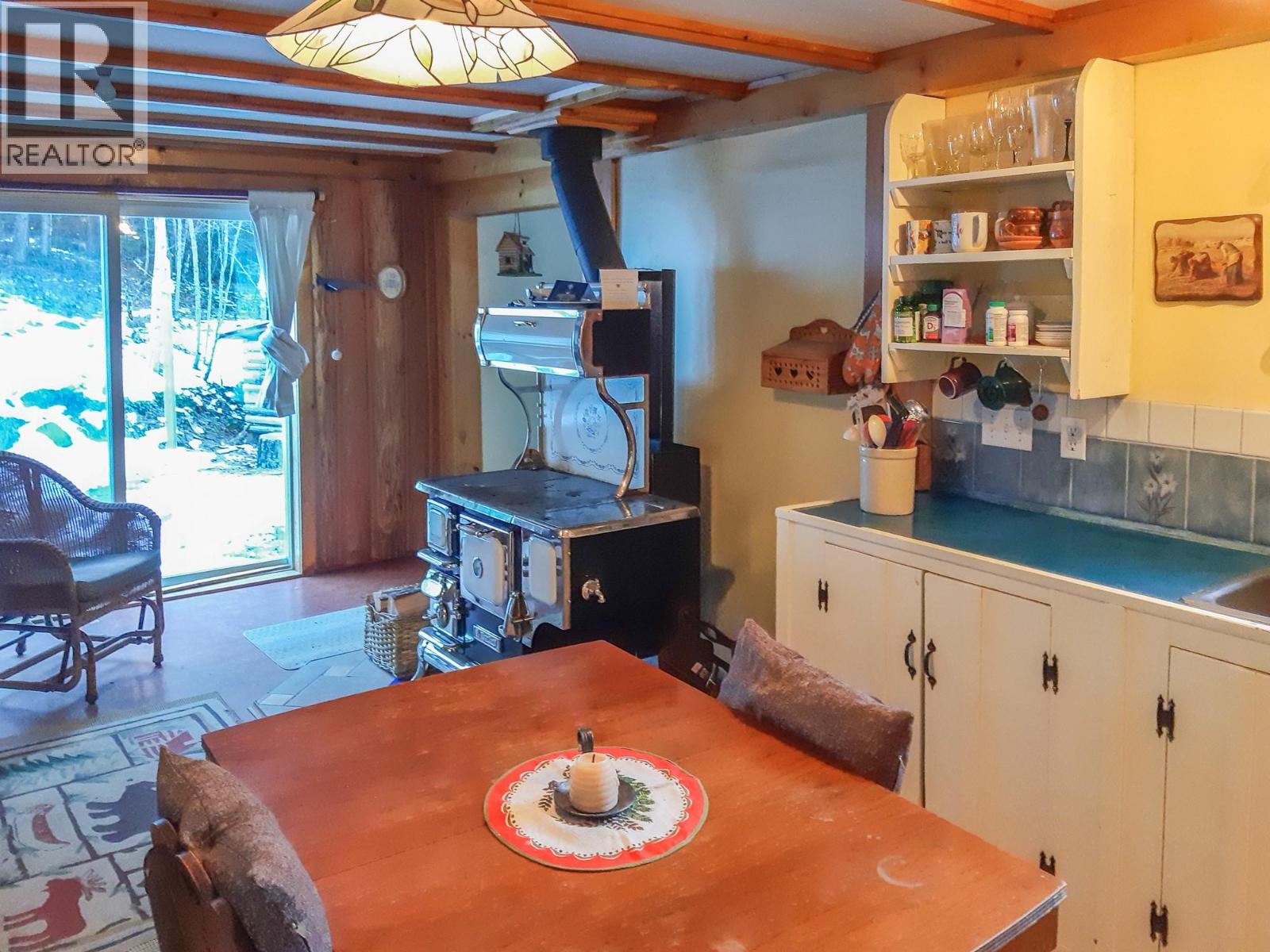 899 Coleman Road - 9