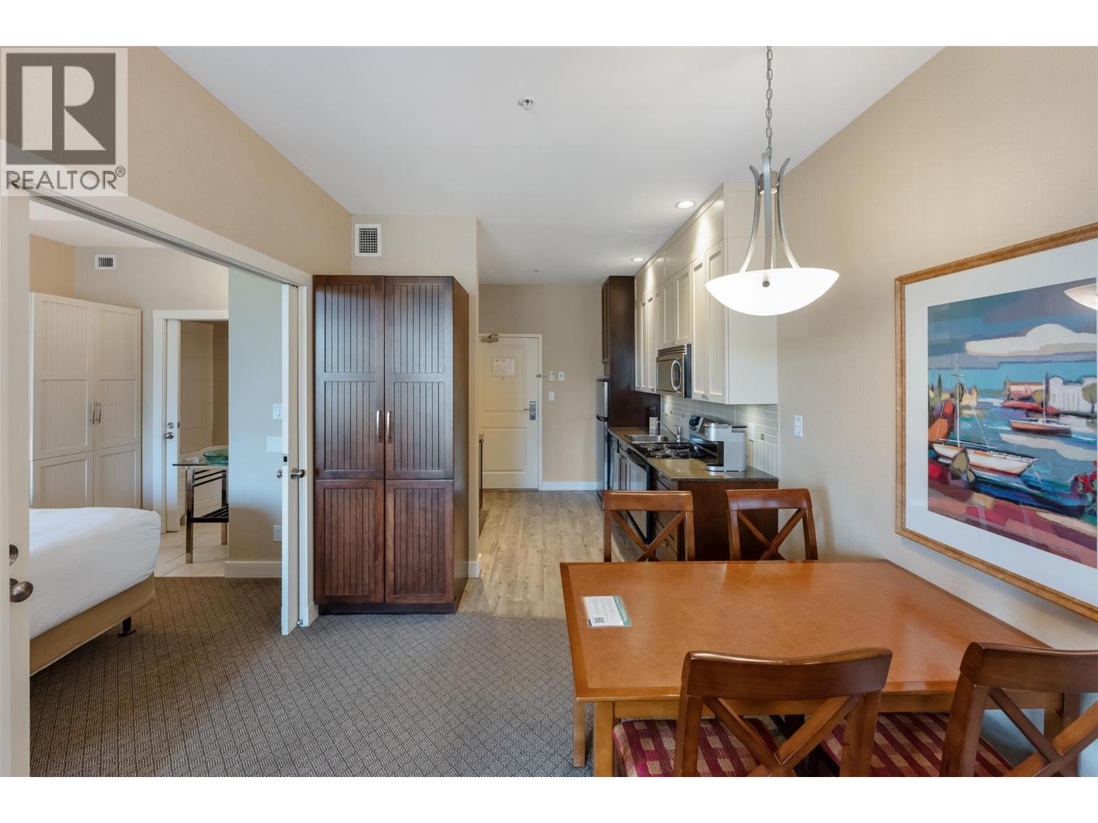 #104 13011 Lakeshore Drive S - Image 12