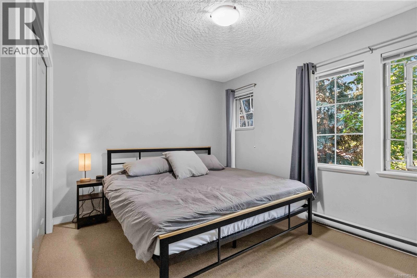 #113 820 Brock Ave - 28