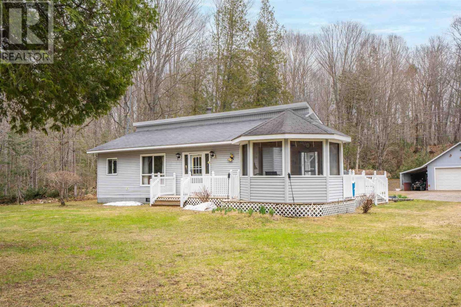 98 Whispering Pines RD