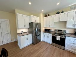11 Henderson Avenue, Whitemouth, MB R0E2G0 Photo 10
