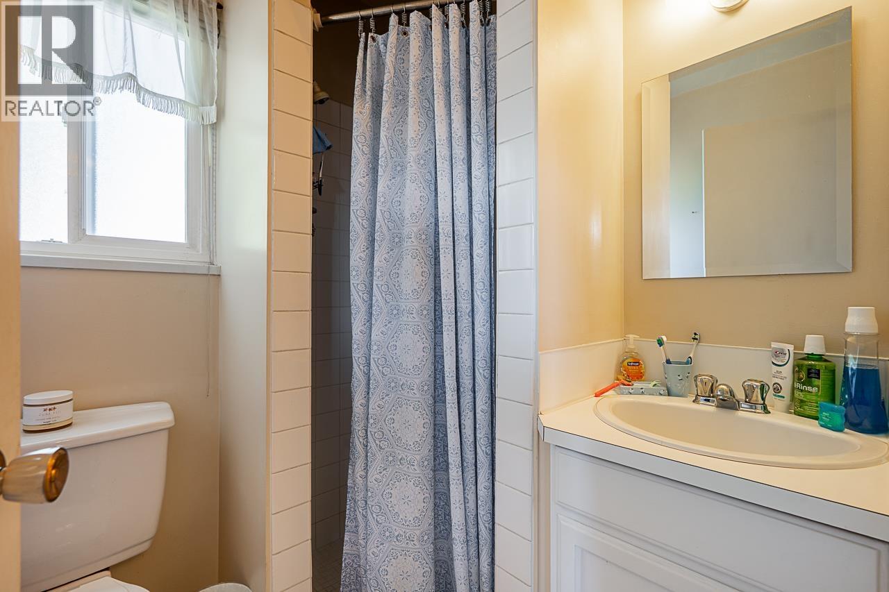 5 Bed, 4 Bath House for Sale in Richmond – 8571 GREENFIELD DRIVE, Richmond – MLS# R3152965 - Image 14