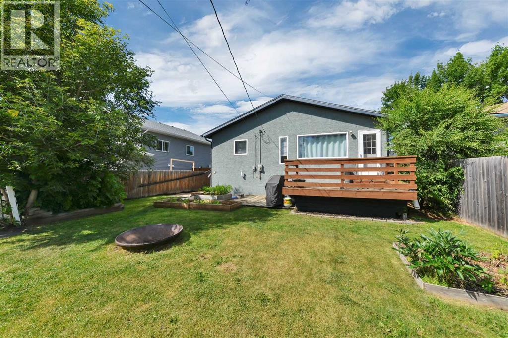 3705 45 Street - Image 41