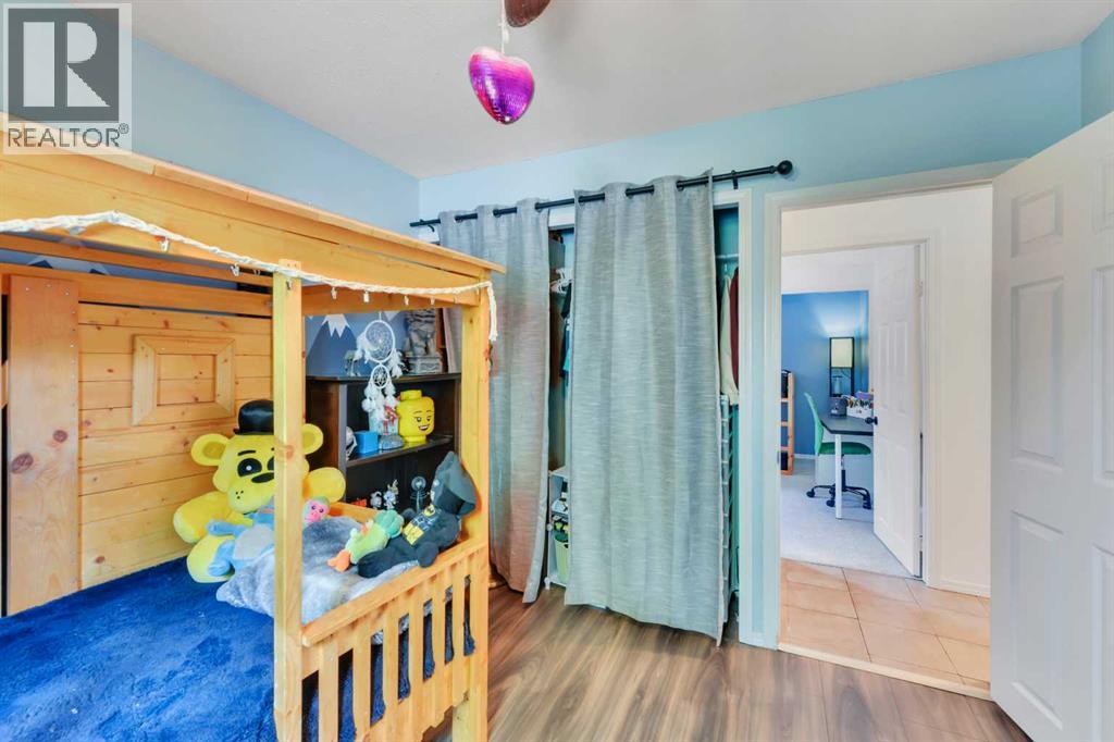 3705 45 Street - Image 24
