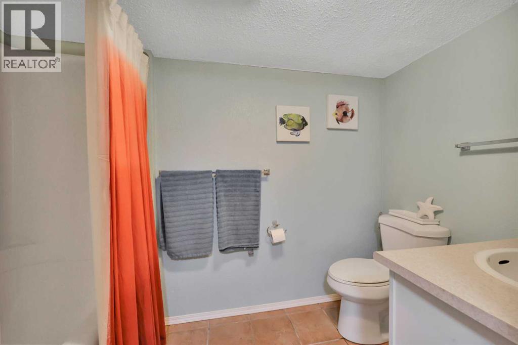 3705 45 Street - 29