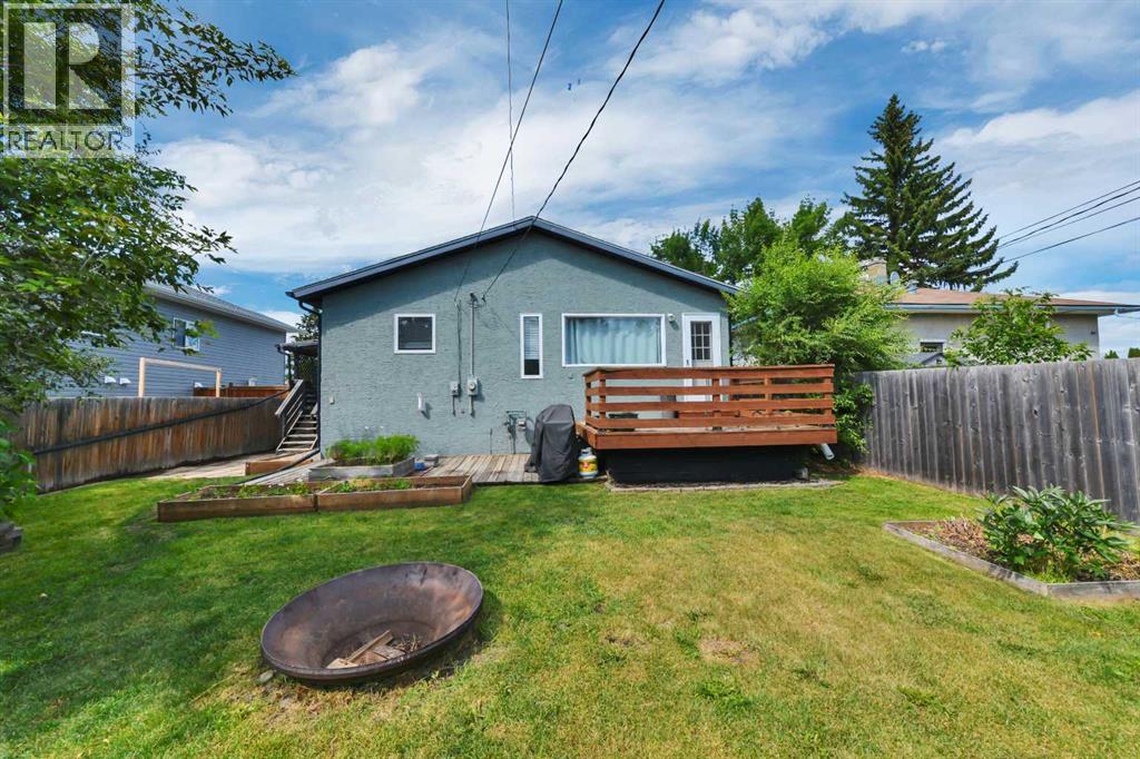 3705 45 Street - Image 42