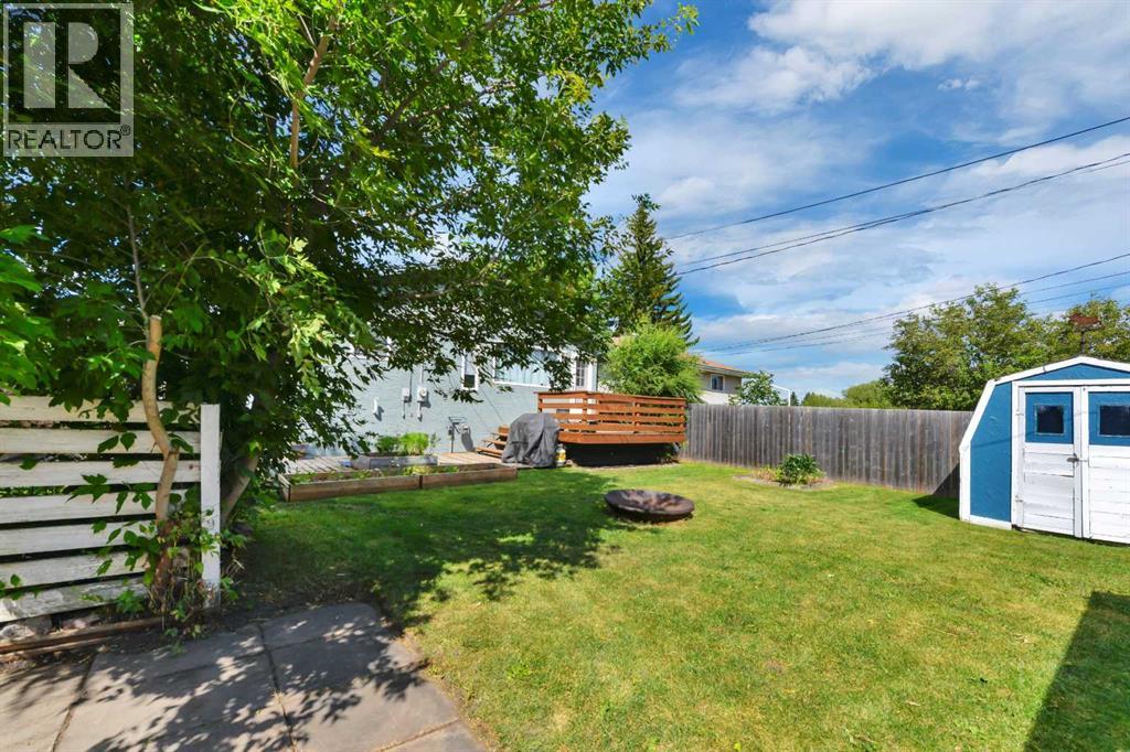 3705 45 Street - Image 38