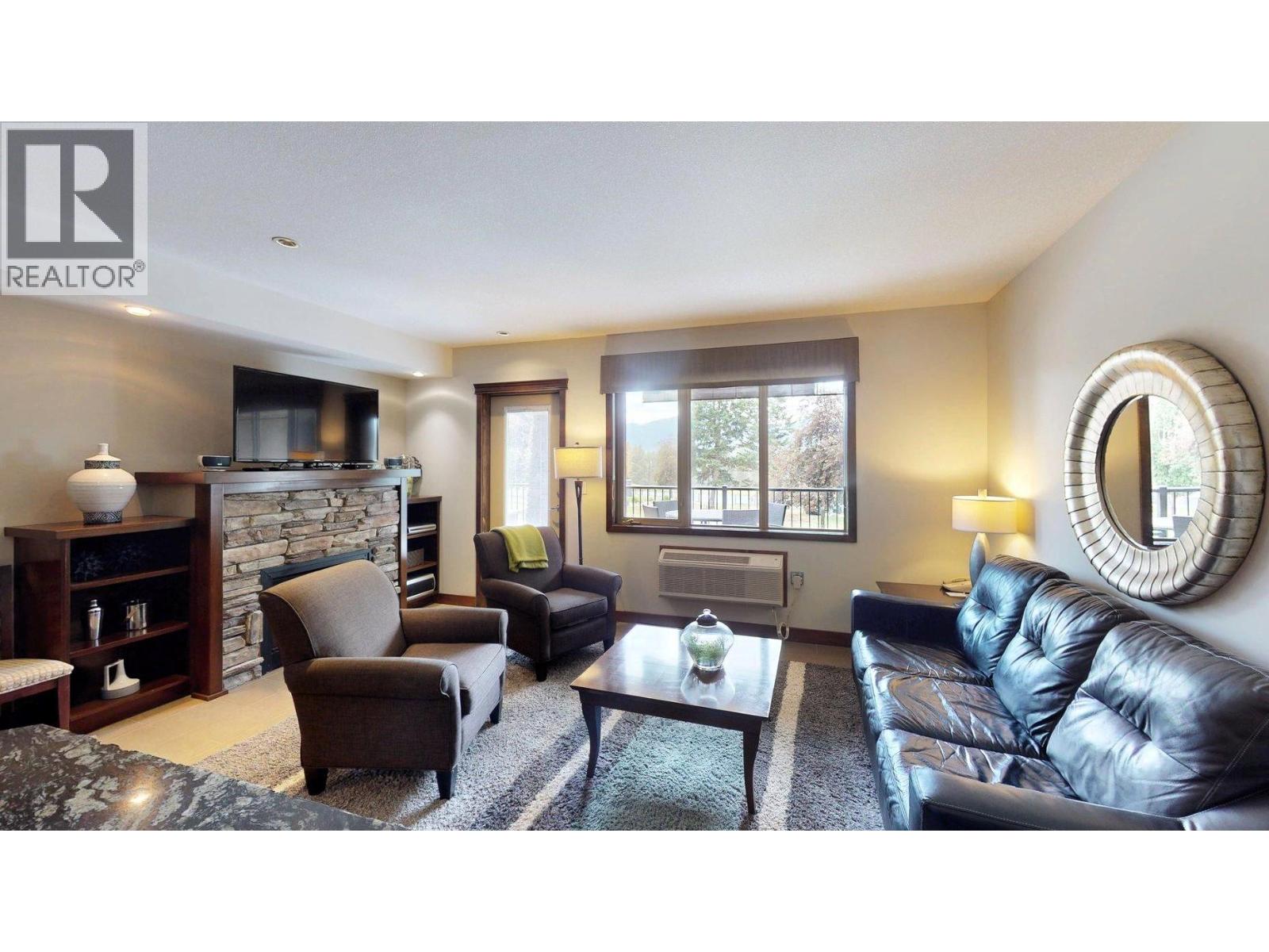 #715 E 700 BIGHORN Boulevard - 7