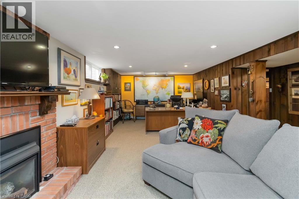 150 CAIRNCROFT Road - 37