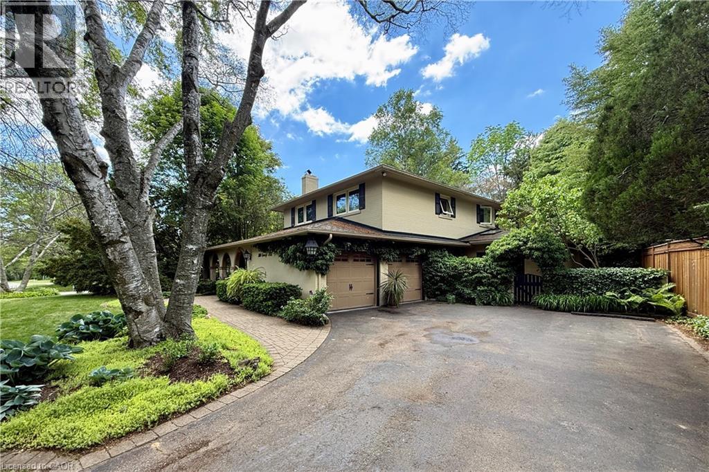 150 CAIRNCROFT Road - Image 4