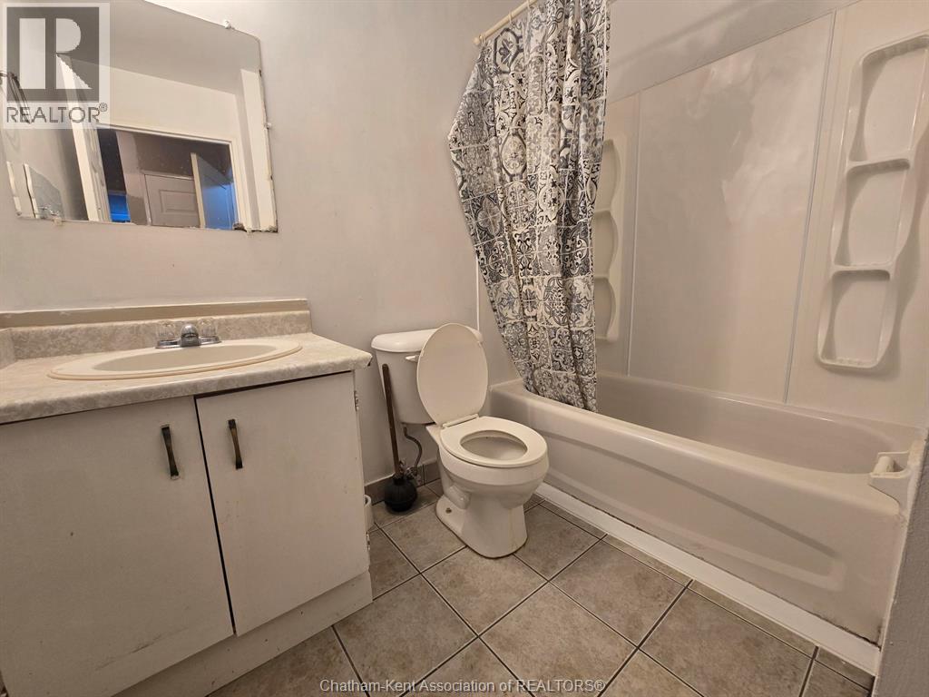 #108 276 MERRITT AVENUE - 10