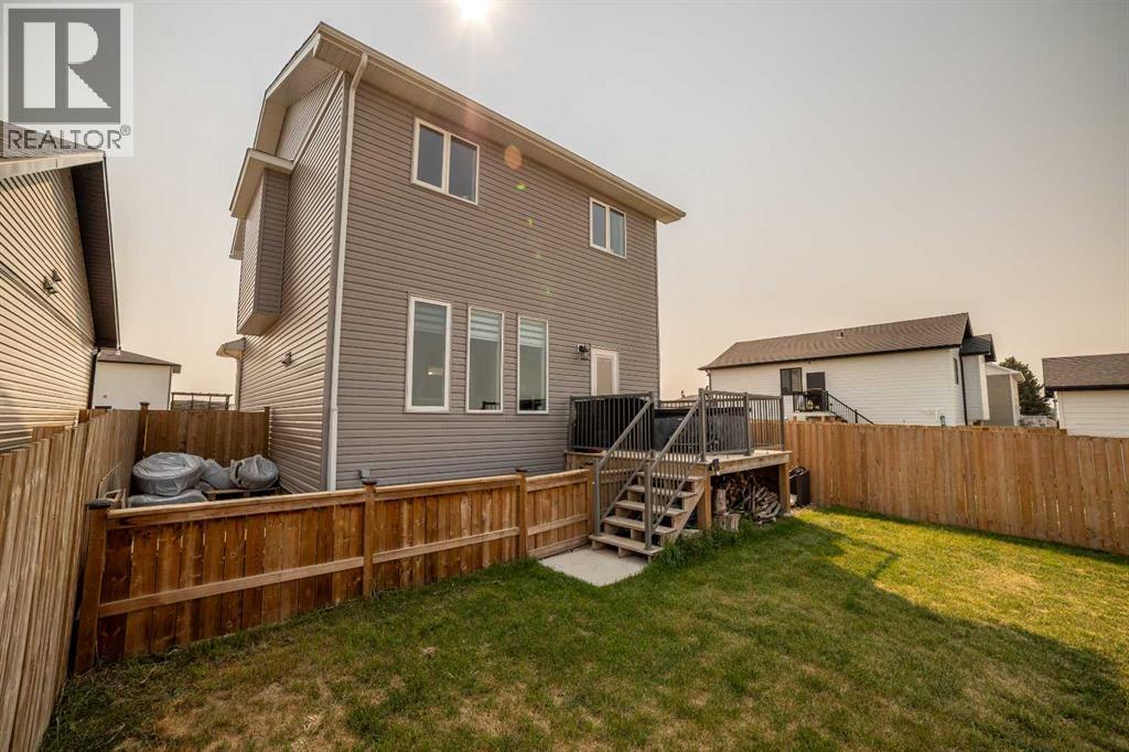 110 Prairie Gold Street - Image 38