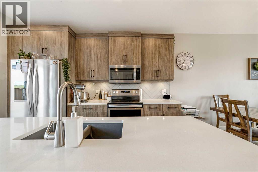 110 Prairie Gold Street - Image 16
