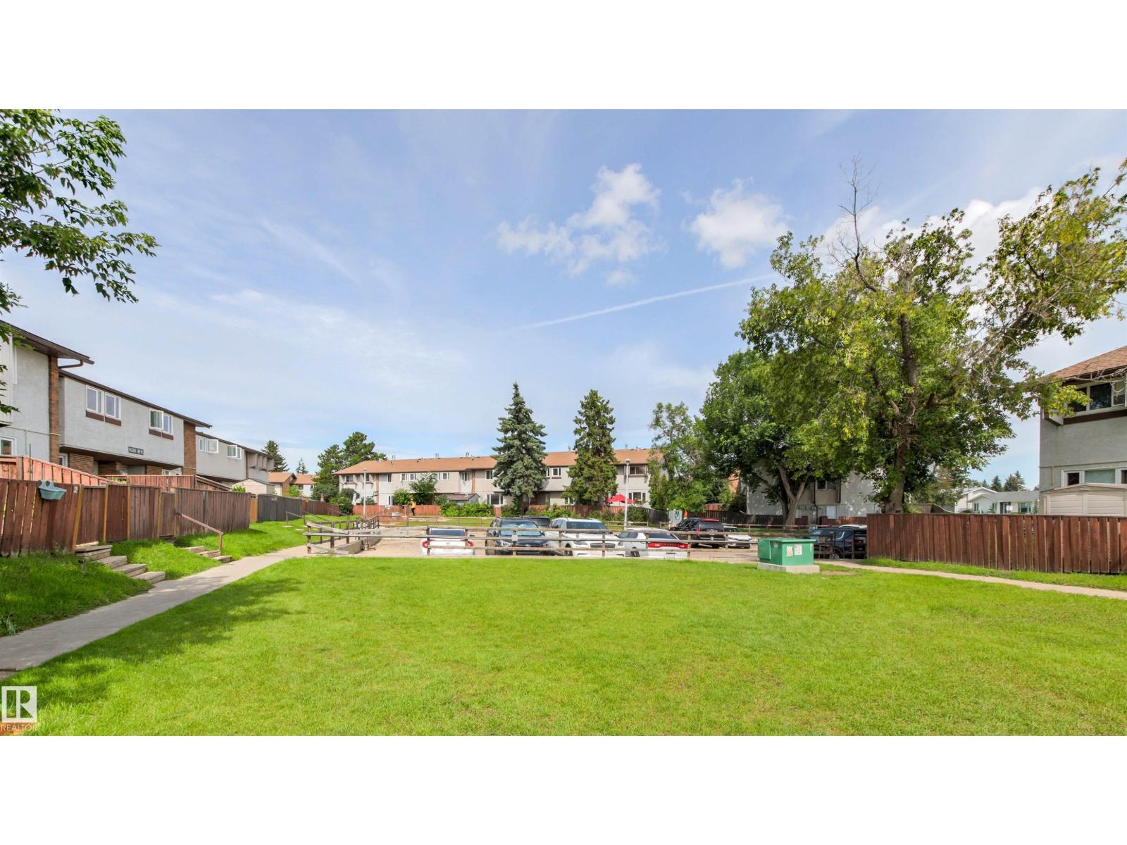 #9 14230 80 ST NW - 58