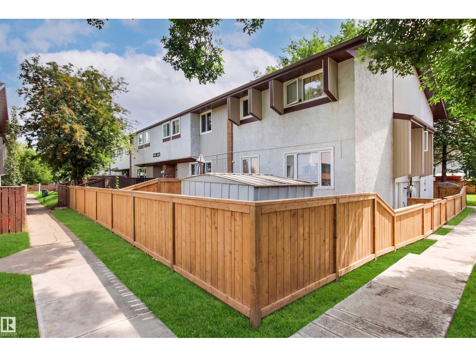 #9 14230 80 ST NW - Image 52