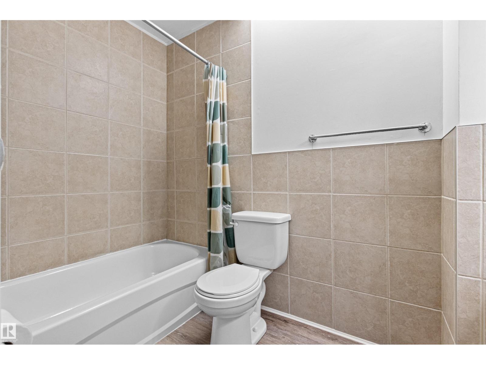 #9 14230 80 ST NW - Image 36