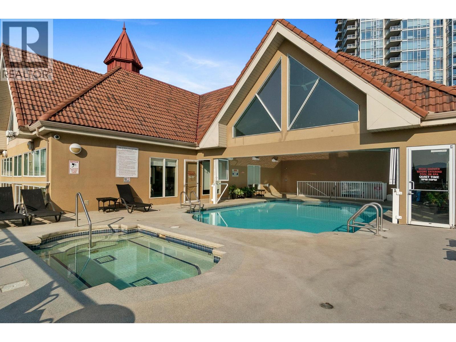 #352 1088 Sunset Drive - 32