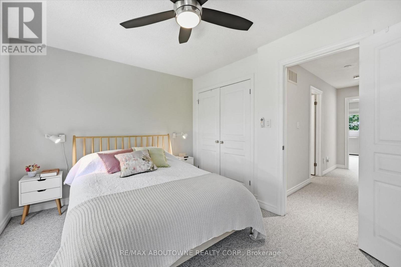 678 ROWLEY COMMON - 15