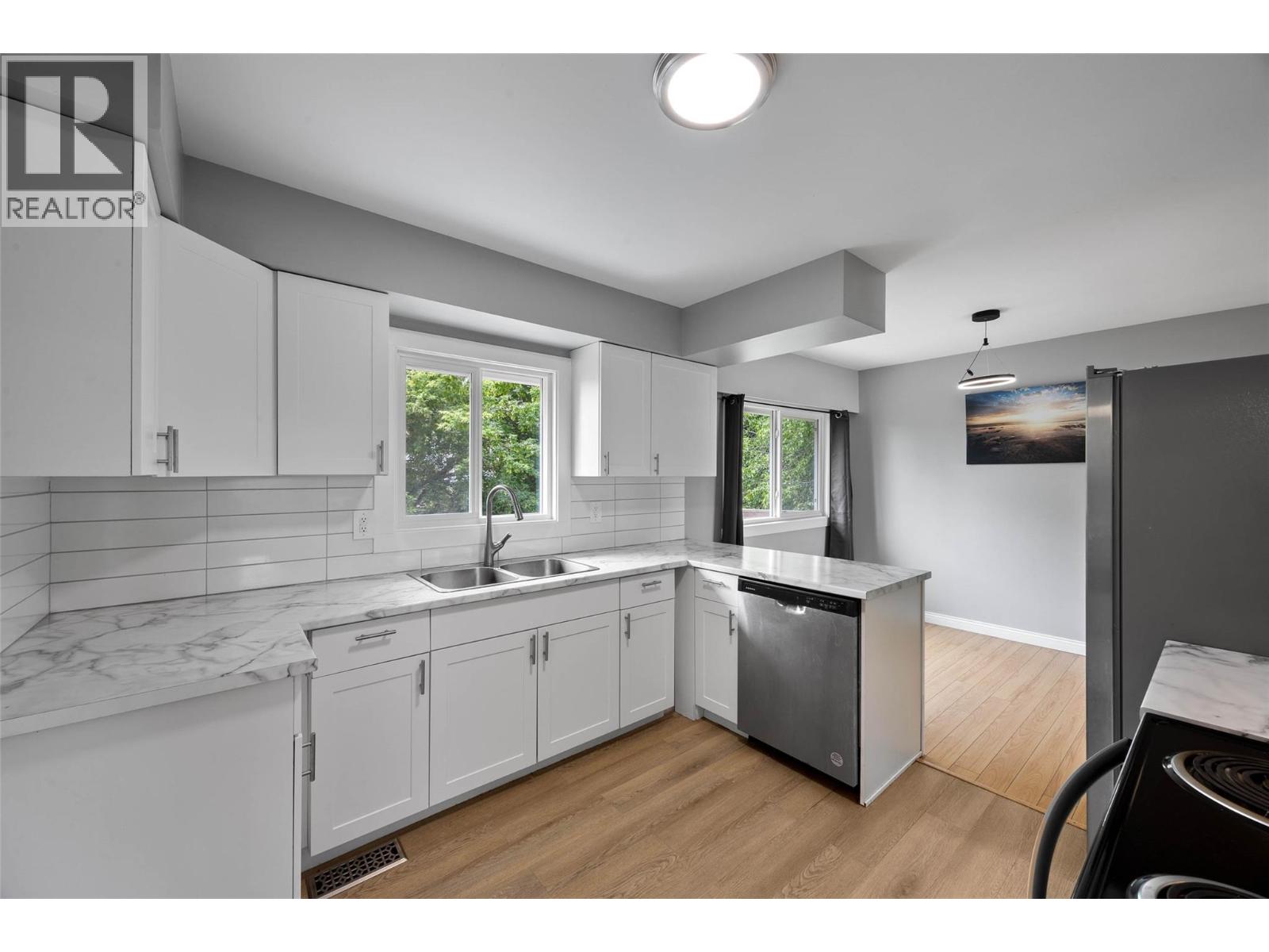 631 Brandon Avenue - 18
