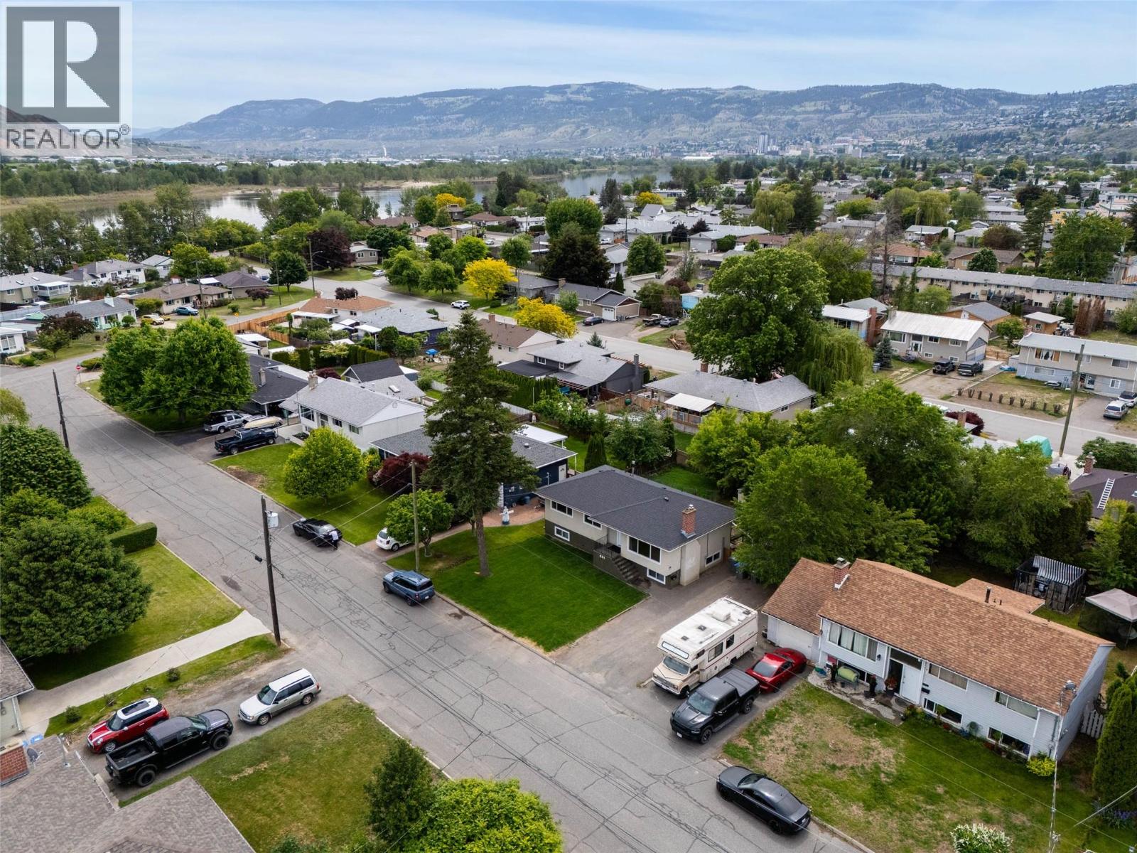 631 Brandon Avenue - 44