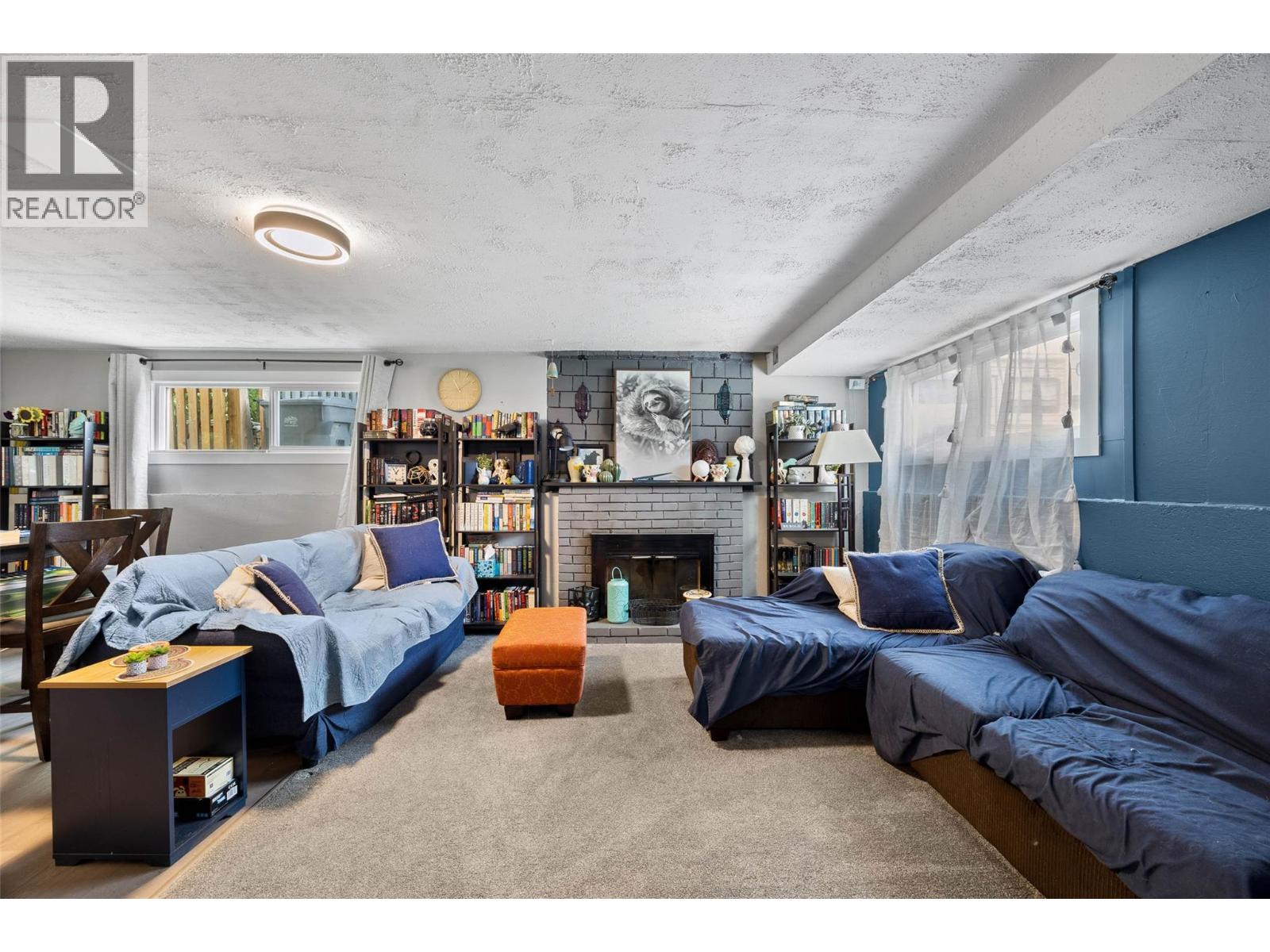 631 Brandon Avenue - Image 33
