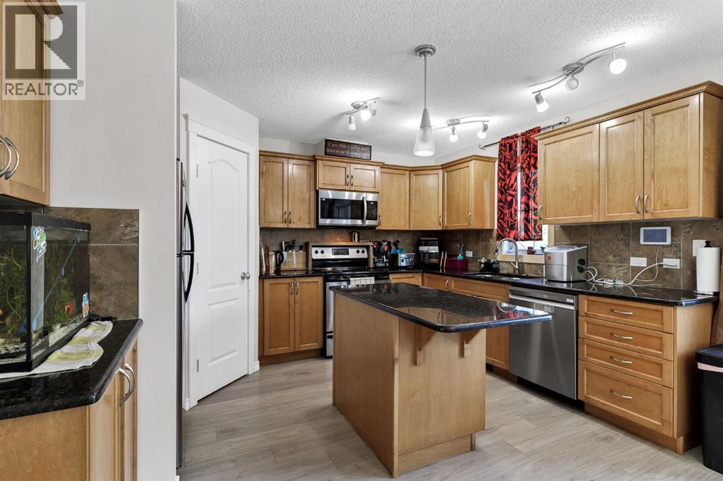 #7008 2370 Bayside Road SW - 11