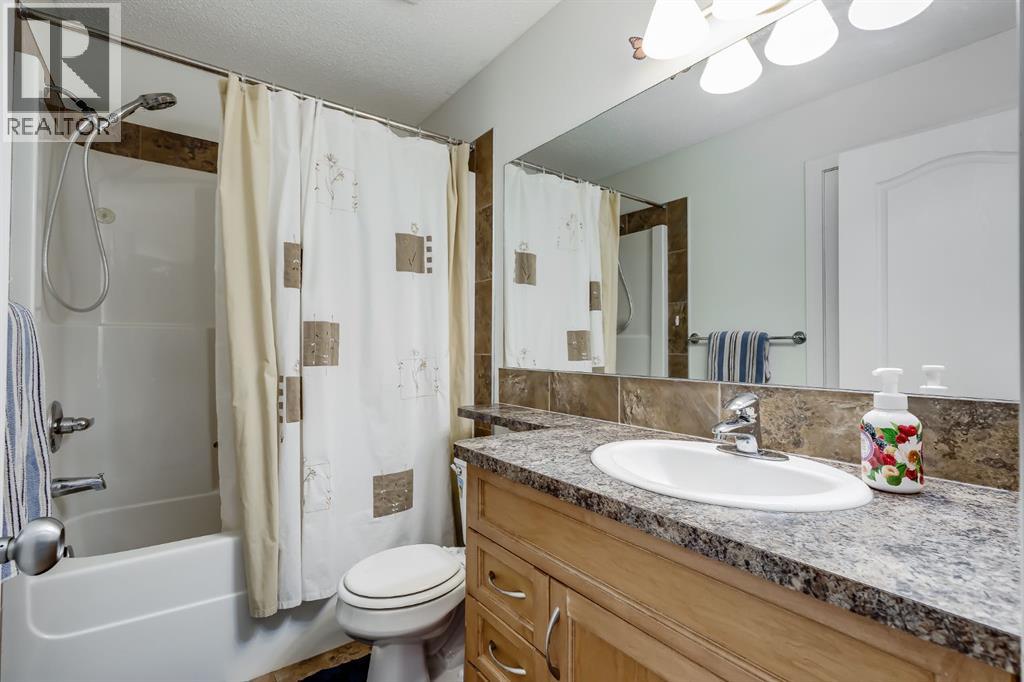 #7008 2370 Bayside Road SW - 22