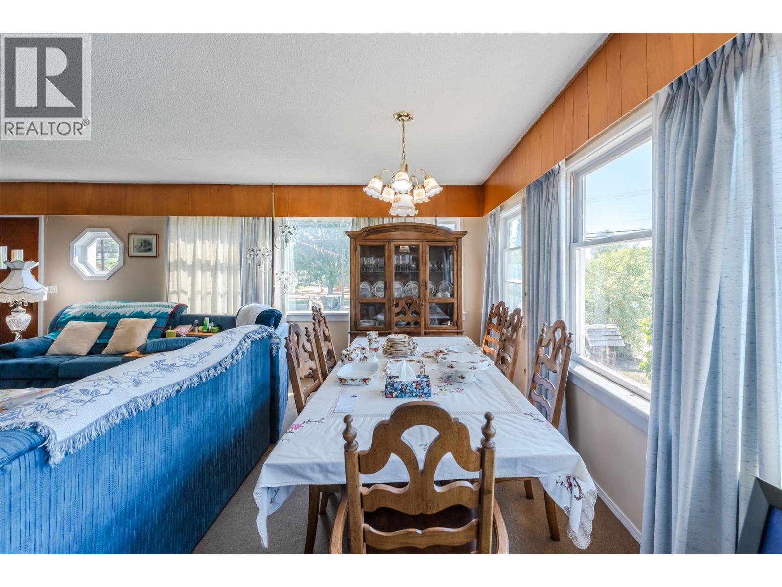 6802 89TH Street - 11