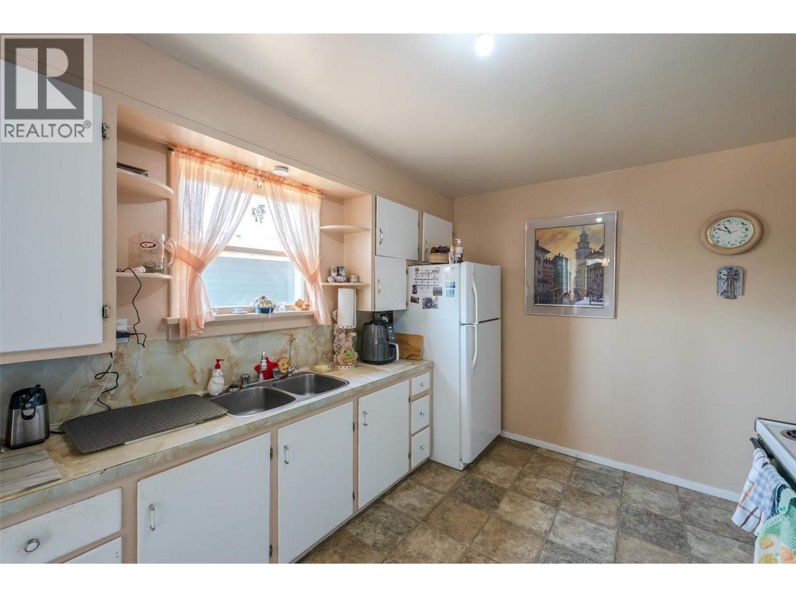 6802 89TH Street - 16
