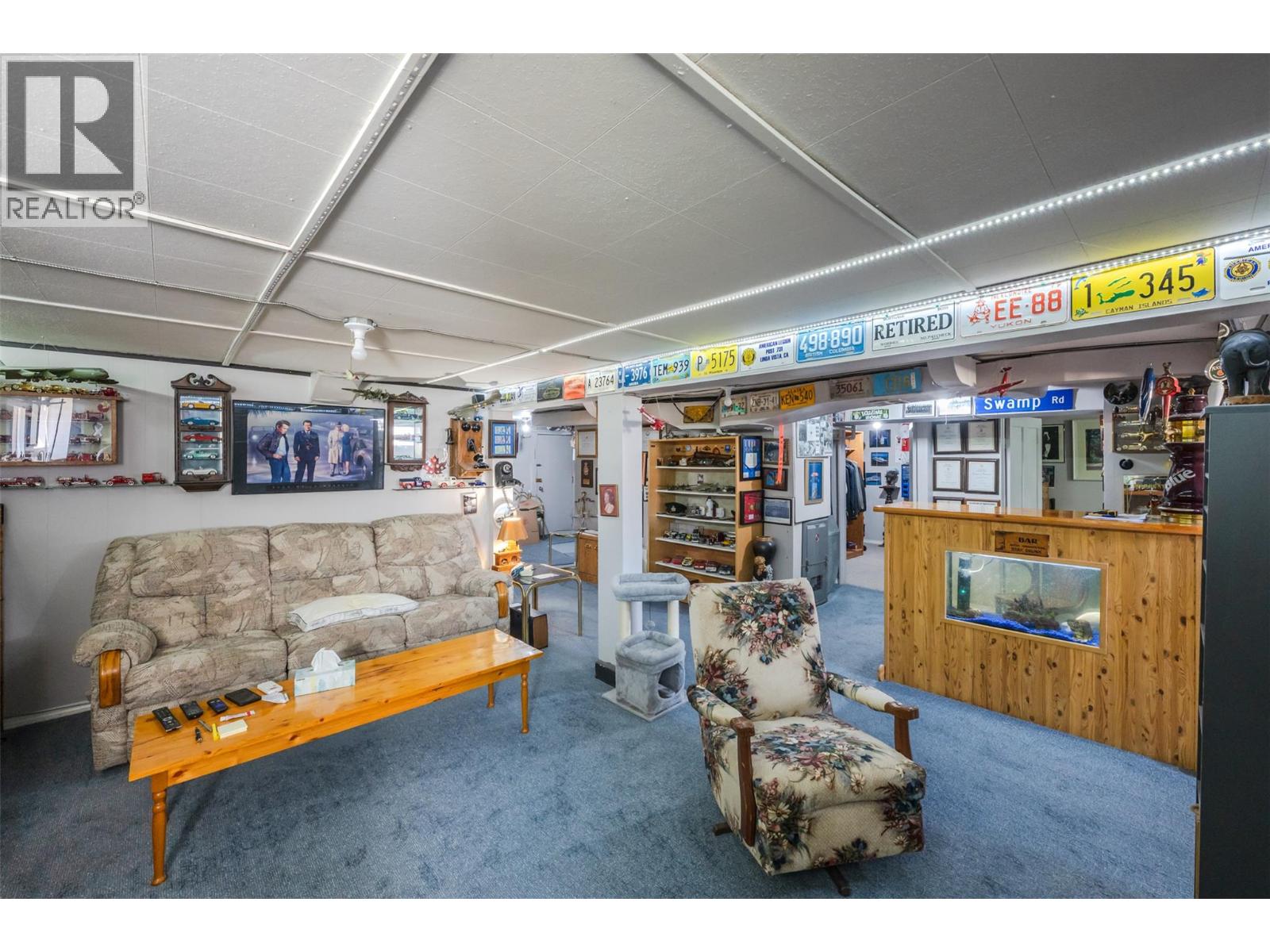 6802 89TH Street - 34
