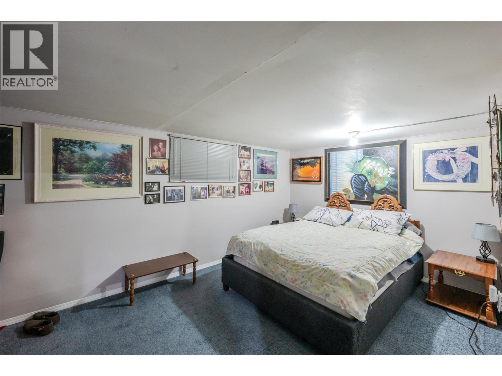 6802 89TH Street - 42