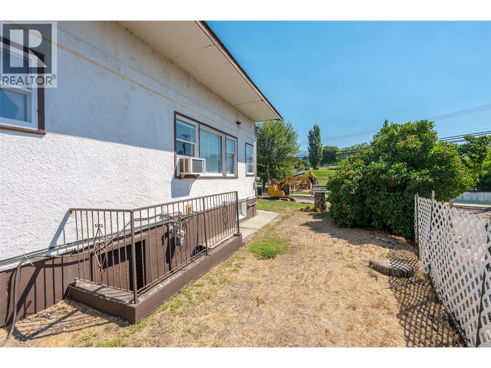 6802 89TH Street - 59