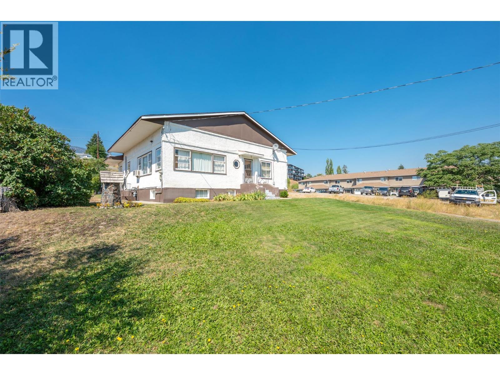 6802 89TH Street - 61