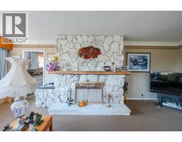 Primary Bedroom - 6802 89th Street, Osoyoos, BC V0H1V1 Photo 9