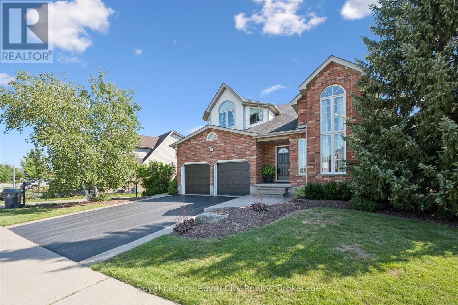 32 PINE RIDGE DRIVE - 2