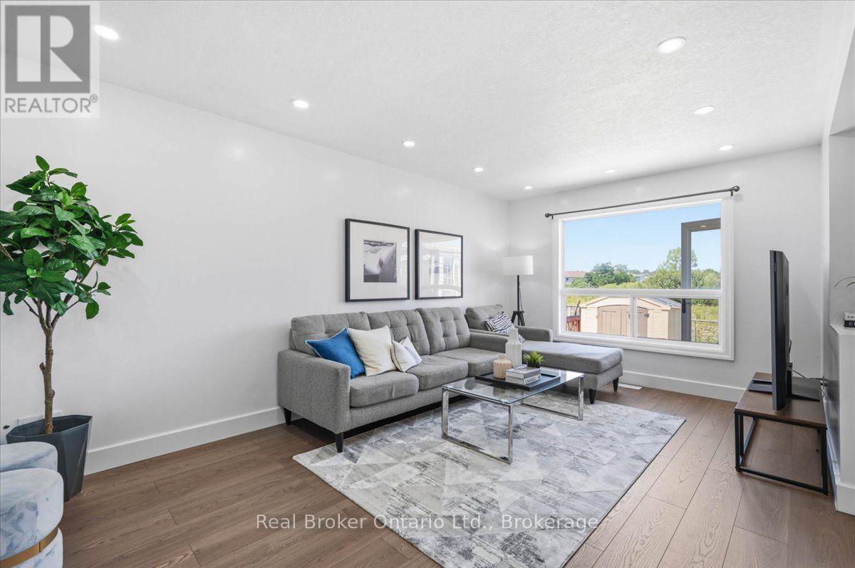 12 CASTLEBURY DRIVE - Image 12